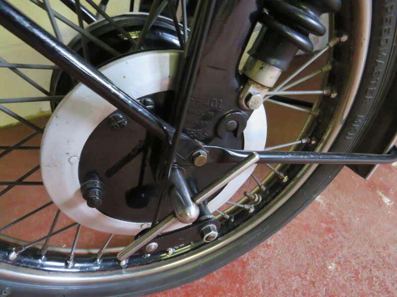 1953 VINCENT SERIES C BLACK SHADOW