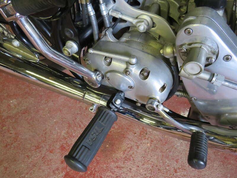 1959 BSA DBD34 GOLD STAR