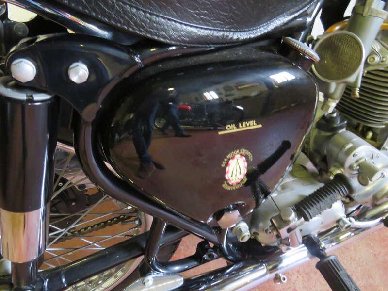 1959 BSA DBD34 GOLD STAR