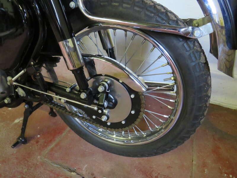 1959 BSA DBD34 GOLD STAR