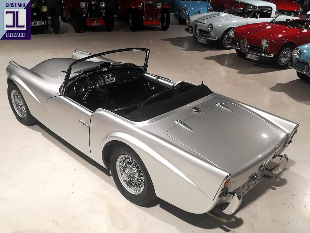 Daimler SP 250 DART