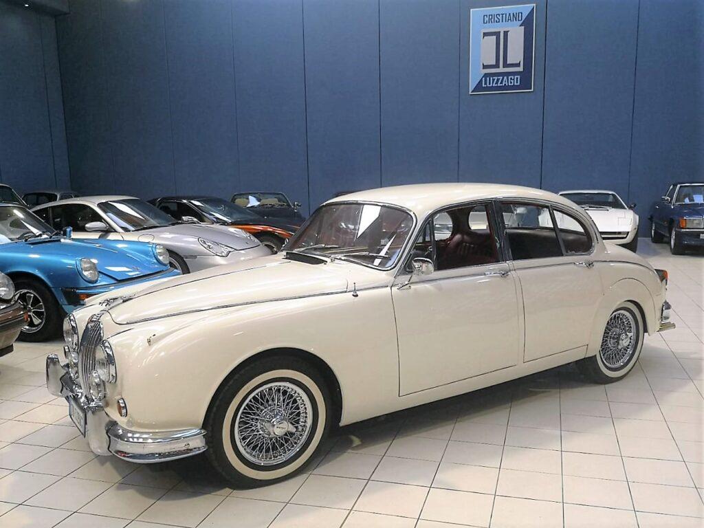 1963 Jaguar MK2 3.800