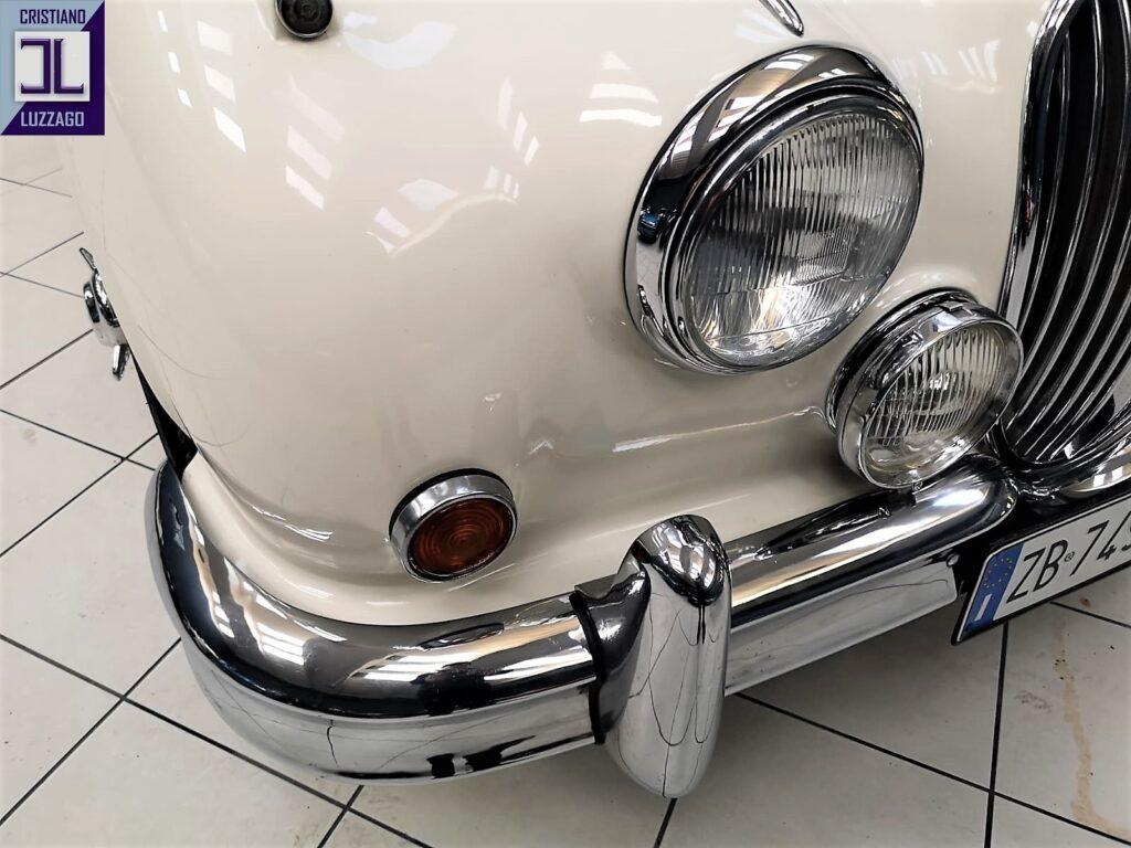 1963 Jaguar MK2 3.800