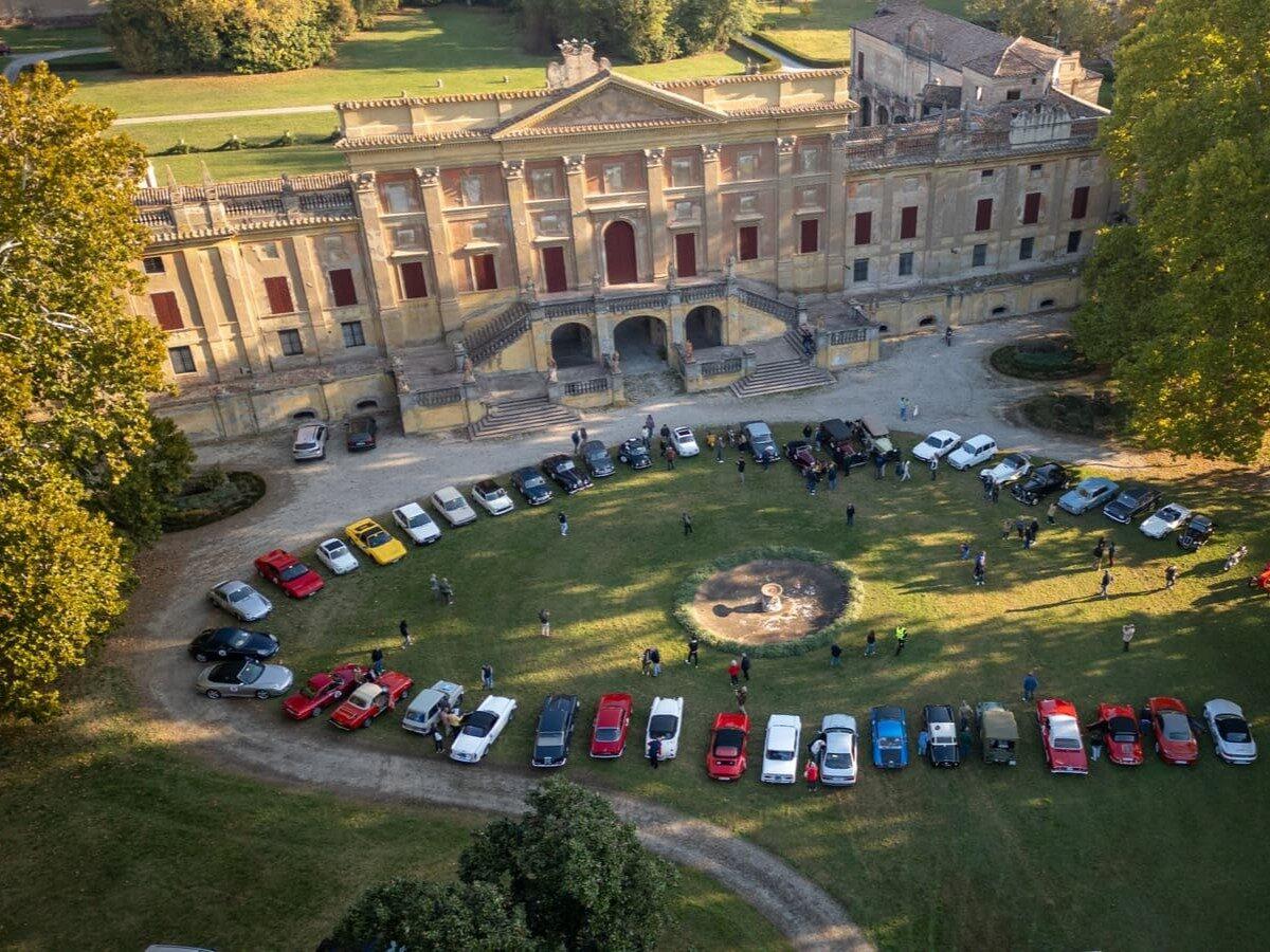 1956 Jaguar XK 140 FHC