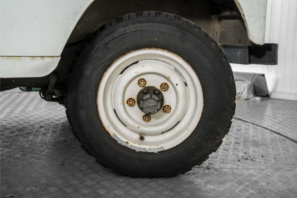 1977 Land Rover 88 Defender serie III overdrive