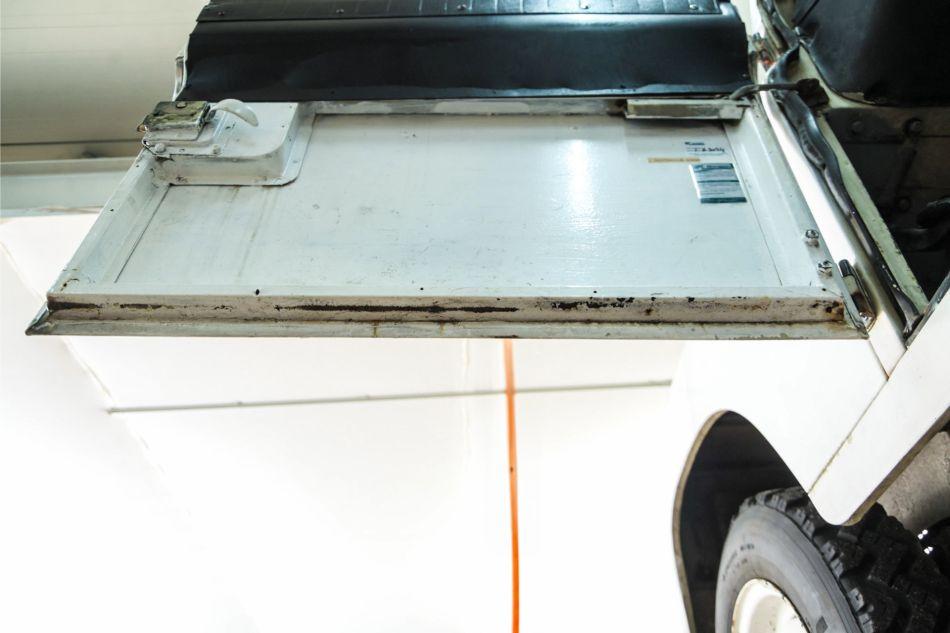 1977 Land Rover 88 Defender serie III overdrive