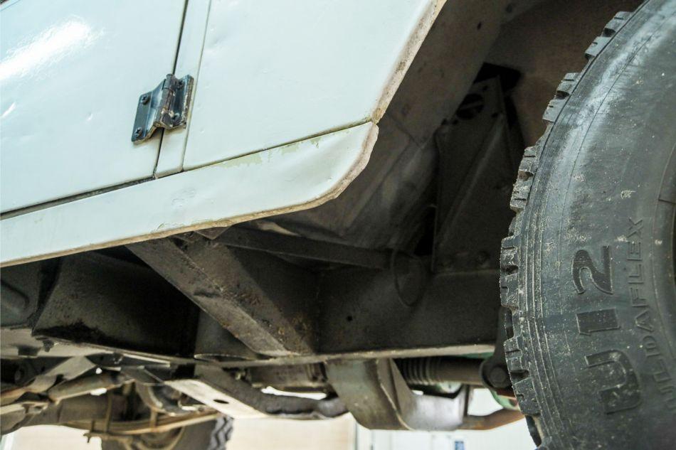 1977 Land Rover 88 Defender serie III overdrive