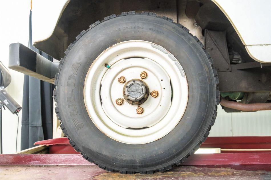 1977 Land Rover 88 Defender serie III overdrive