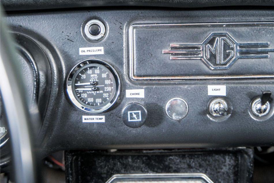 1965 MG B MGB 1.8 overdrive spaakwielen