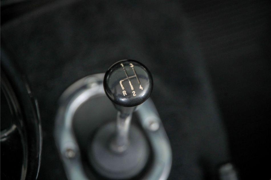 1965 MG B MGB 1.8 overdrive spaakwielen