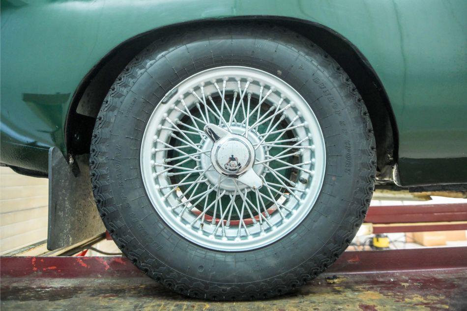 1965 MG B MGB 1.8 overdrive spaakwielen