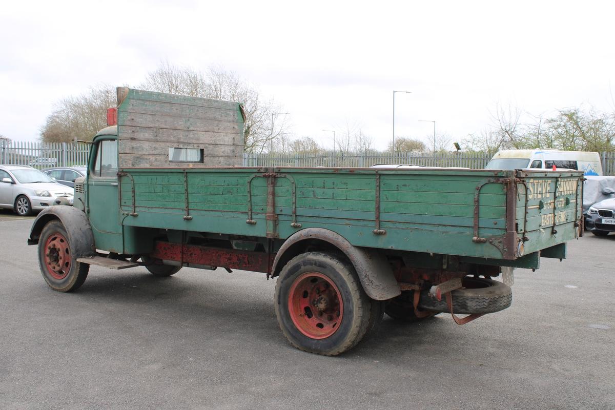 1946 Ford BED OL BD DROPSIDE LORRY