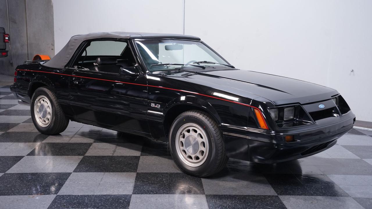 1986 Ford Mustang LX Convertible