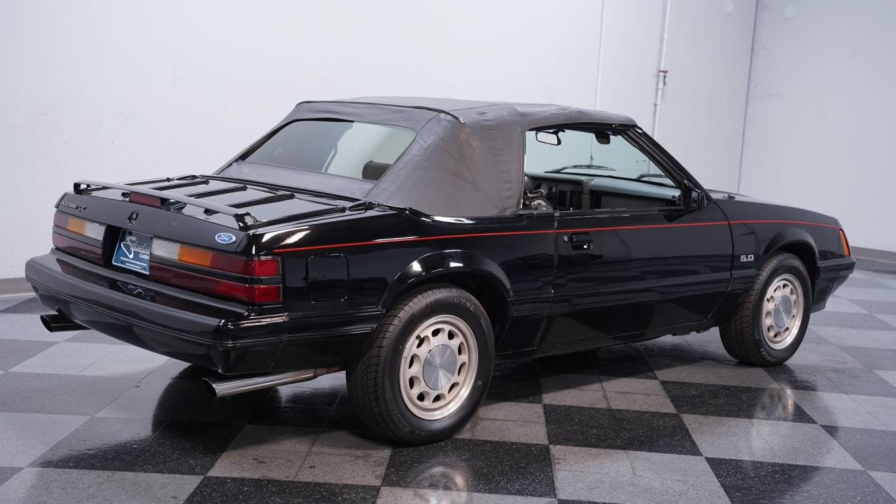 1986 Ford Mustang LX Convertible