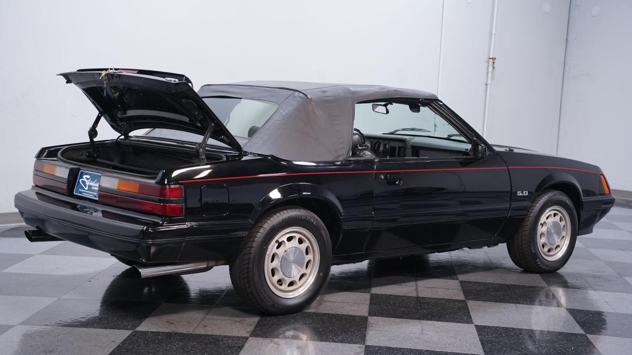 1986 Ford Mustang LX Convertible