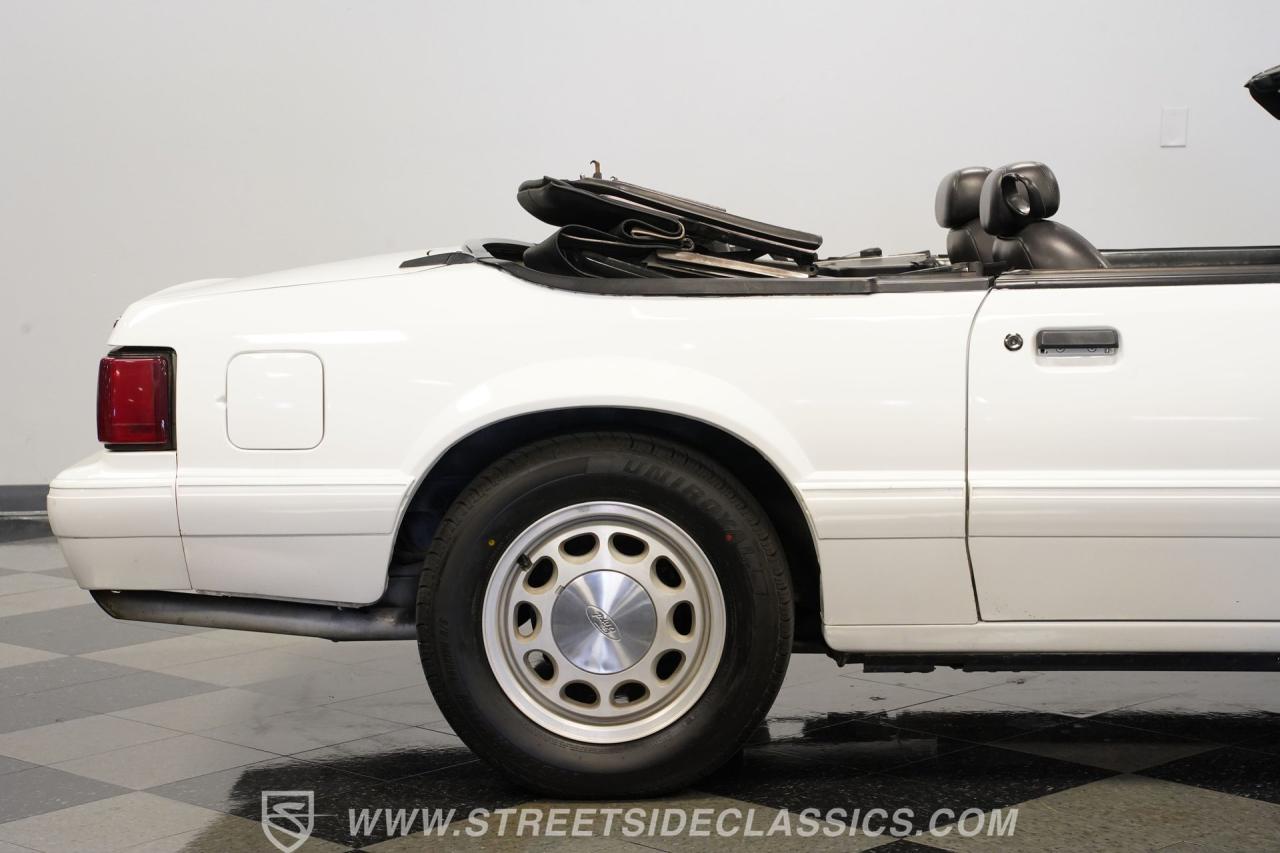 1987 Ford Mustang LX 5.0 Convertible