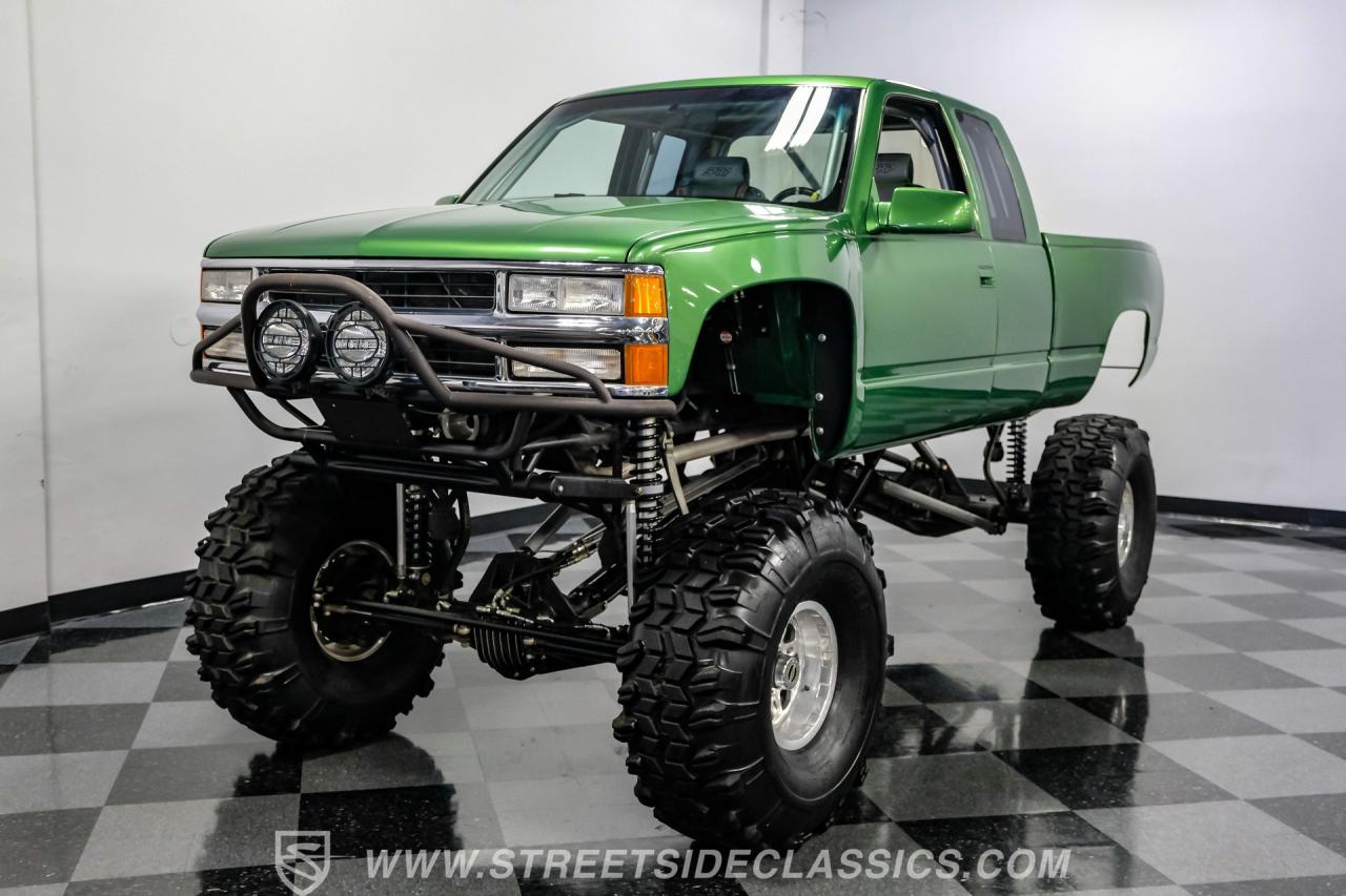 1988 Chevrolet C1500 4X4 Custom Monster Truck