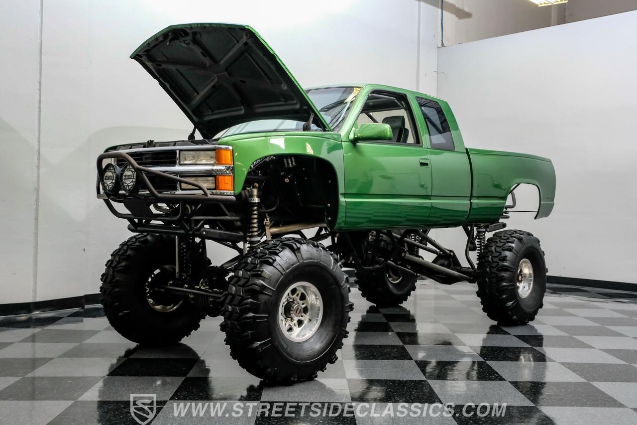1988 Chevrolet C1500 4X4 Custom Monster Truck
