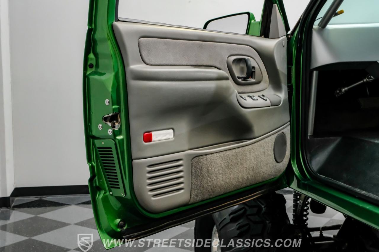 1988 Chevrolet C1500 4X4 Custom Monster Truck