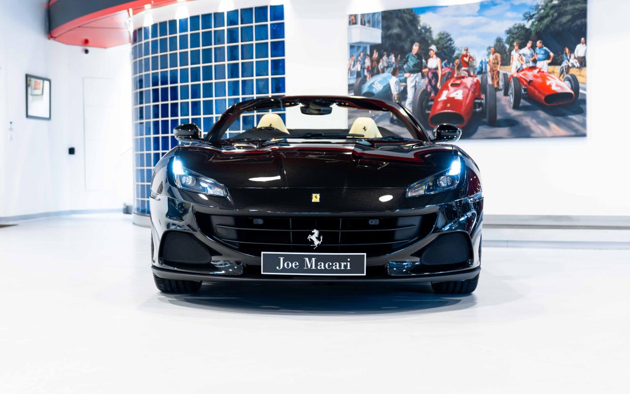 2022 Ferrari PORTOFINO M