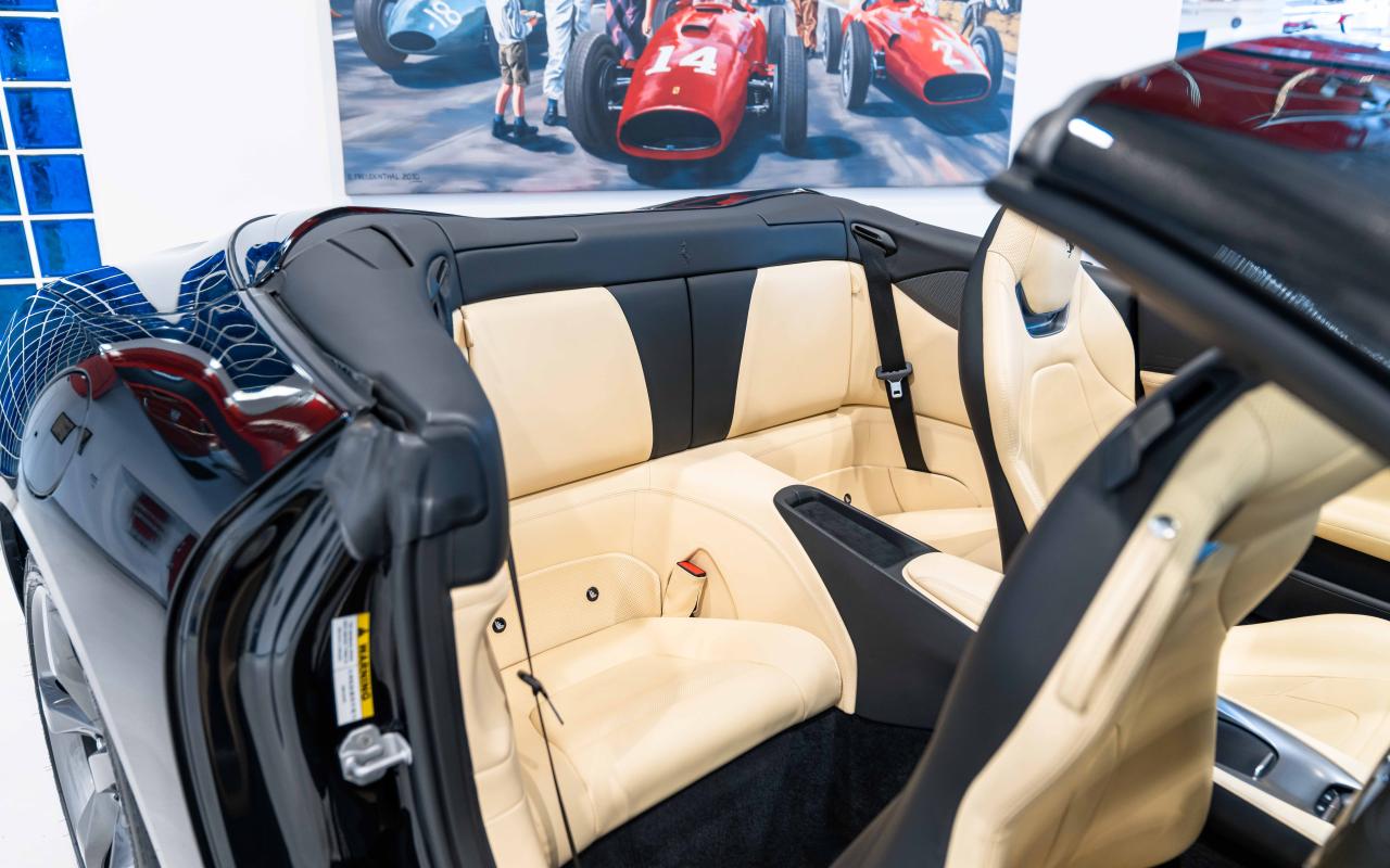 2022 Ferrari PORTOFINO M