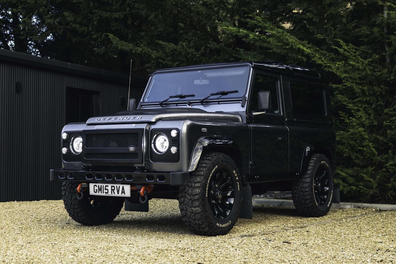 2015 Land Rover Defender 90 XS
