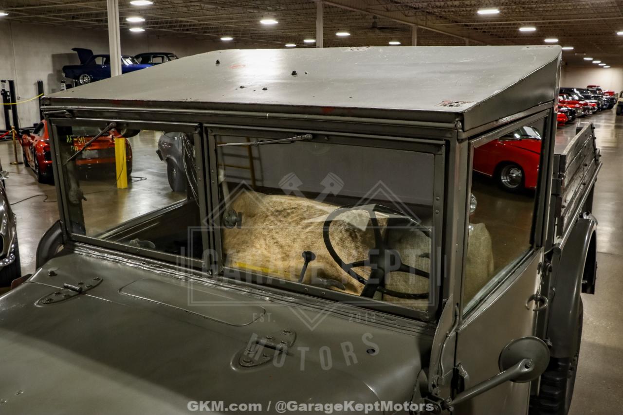 1961 Dodge Power Wagon