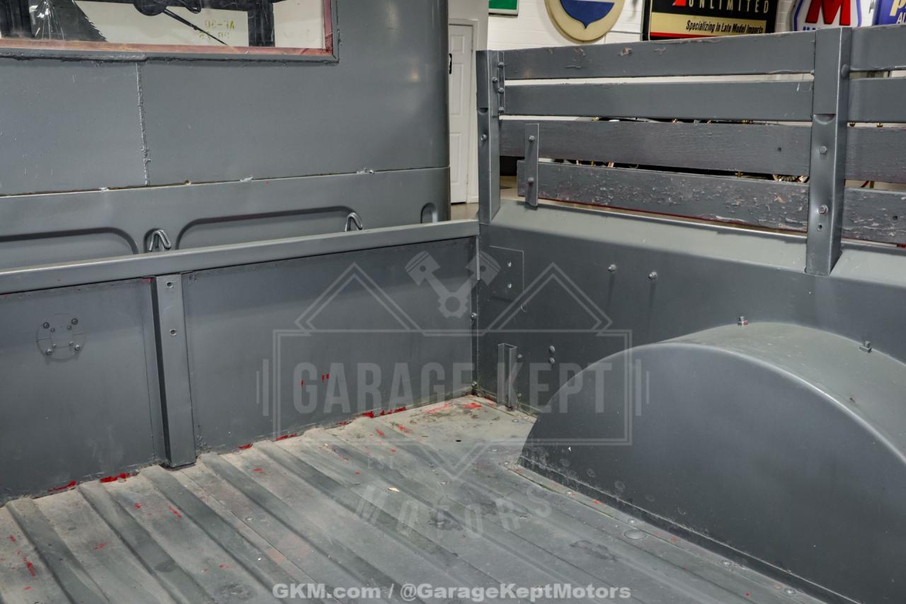 1961 Dodge Power Wagon