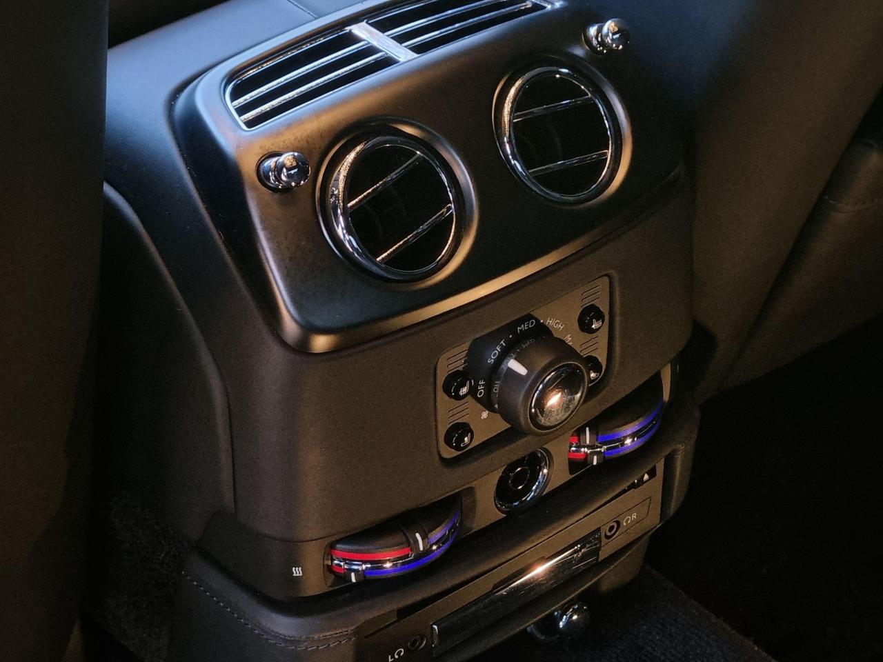 2016 Rolls - Royce 6.6 V12 Black Badge Saloon 4dr Petrol Auto Euro 6 (603 bhp)