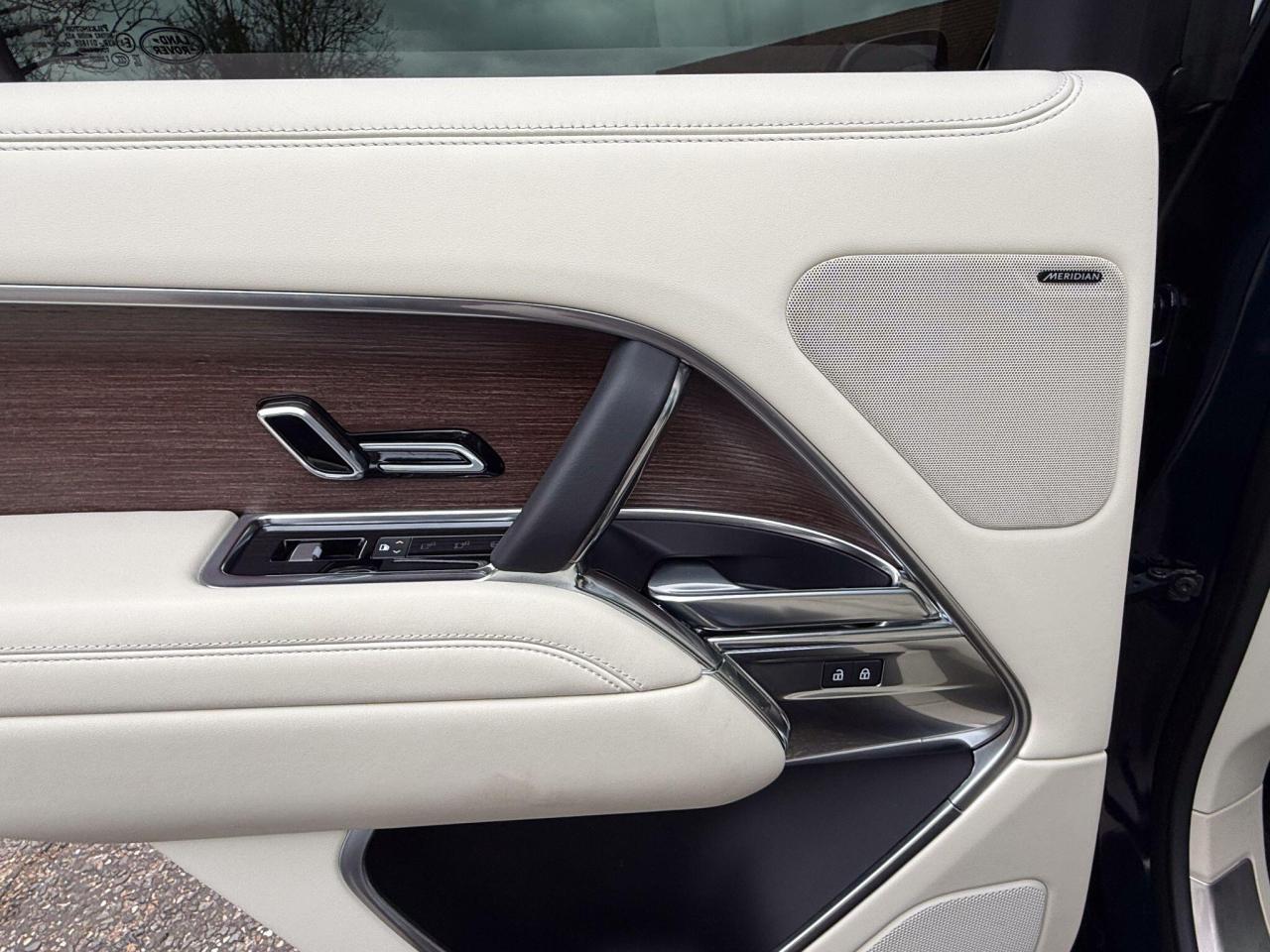 2023 Land Rover 3.0 P440e 38.2kWh SE Auto 4WD Euro 6 (s/s) 5dr