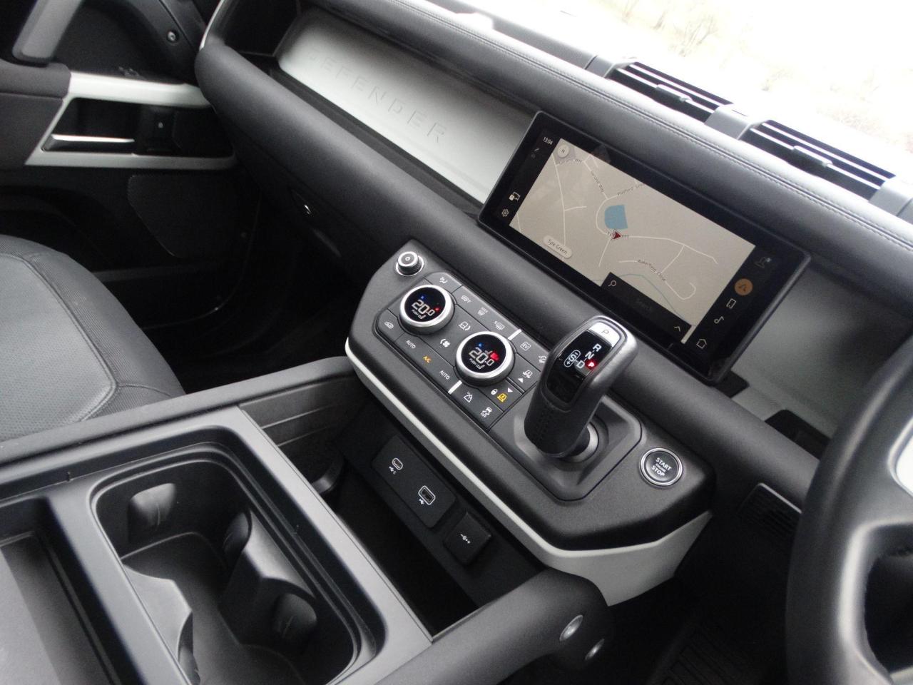 2023 Land Rover 2.0 P400e 15.4kWh X-Dynamic SE Auto 4WD Euro 6 (s/s) 5dr