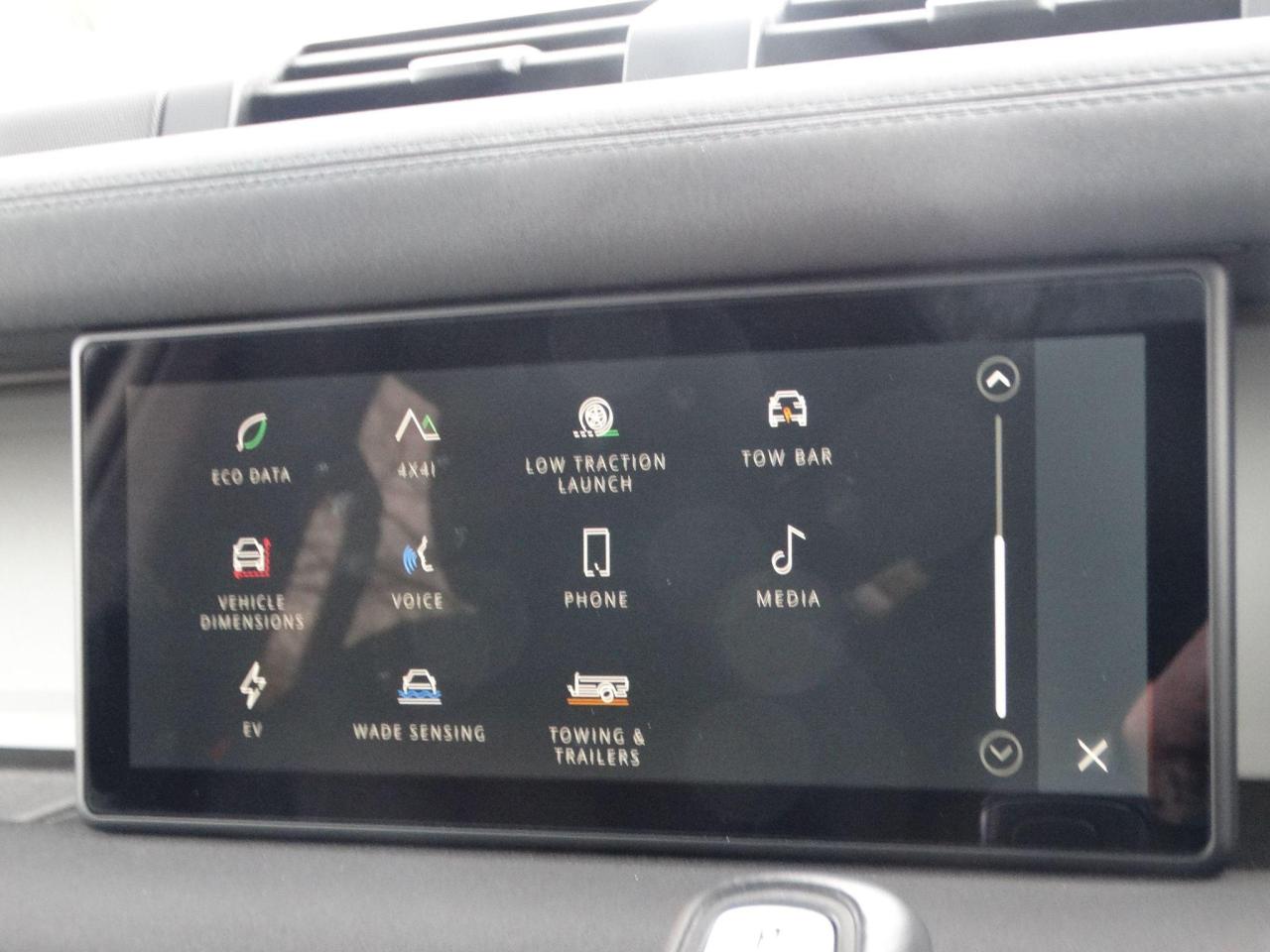 2023 Land Rover 2.0 P400e 15.4kWh X-Dynamic SE Auto 4WD Euro 6 (s/s) 5dr