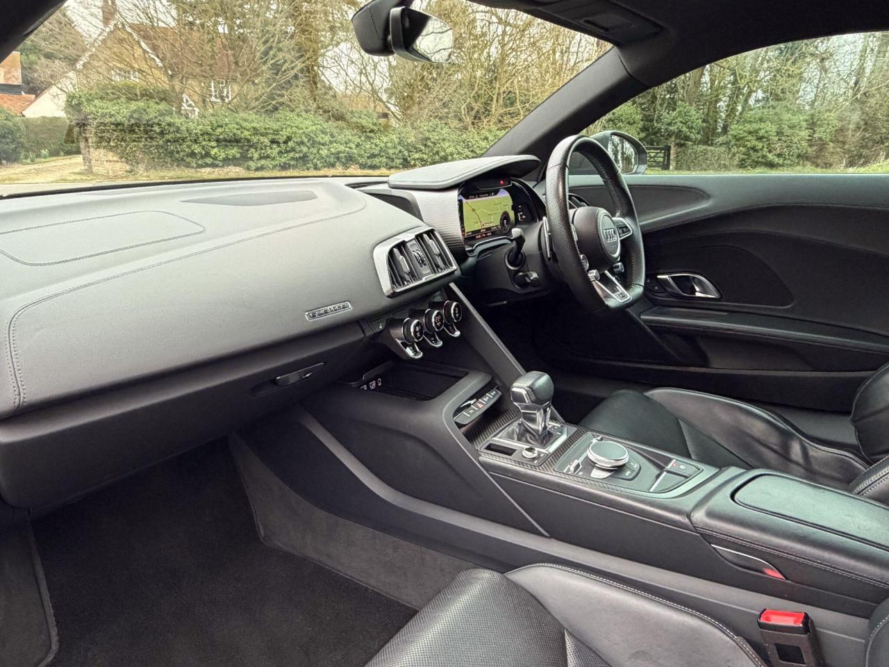 2018 Audi 5.2 FSI V10 Plus S Tronic quattro Euro 6 (s/s) 2dr