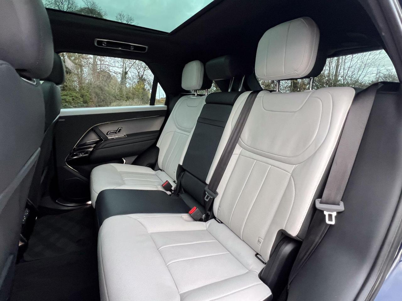 2023 Land Rover 3.0 P400 MHEV Dynamic SE Auto 4WD Euro 6 (s/s) 5dr