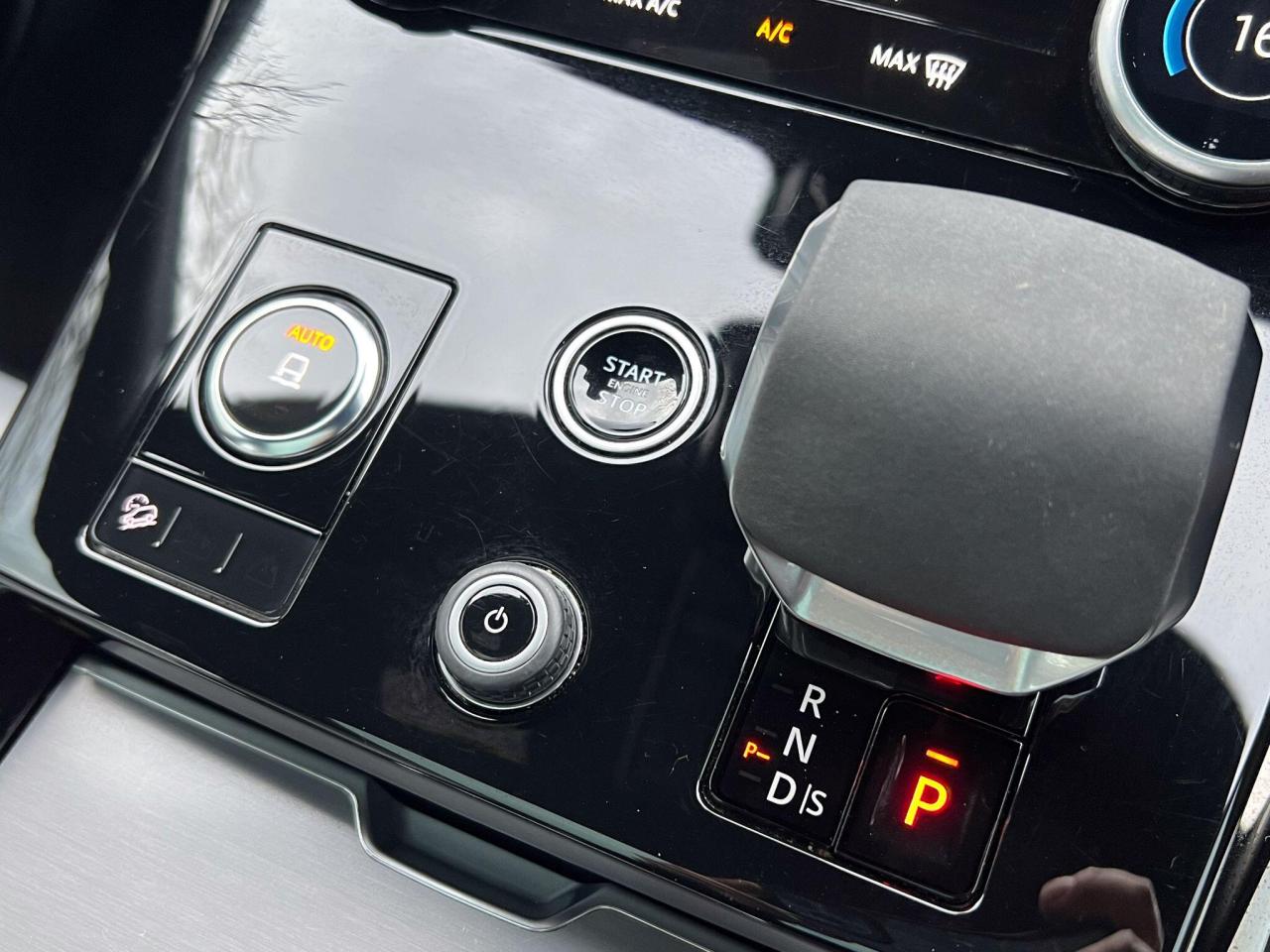 2023 Land Rover 3.0 P400 MHEV Dynamic SE Auto 4WD Euro 6 (s/s) 5dr