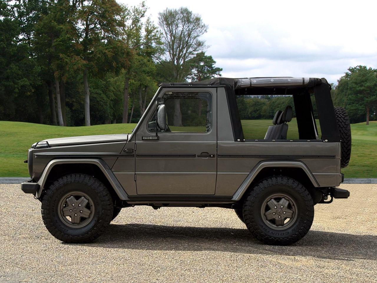 1984 Mercedes - Benz 250GD FACTORY CABRIOLET