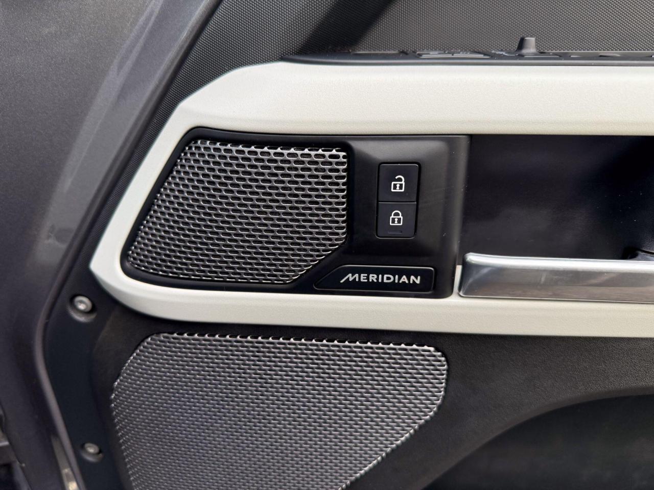 2022 Land Rover 3.0 D250 MHEV X-Dynamic SE Auto 4WD Euro 6 (s/s) 5dr