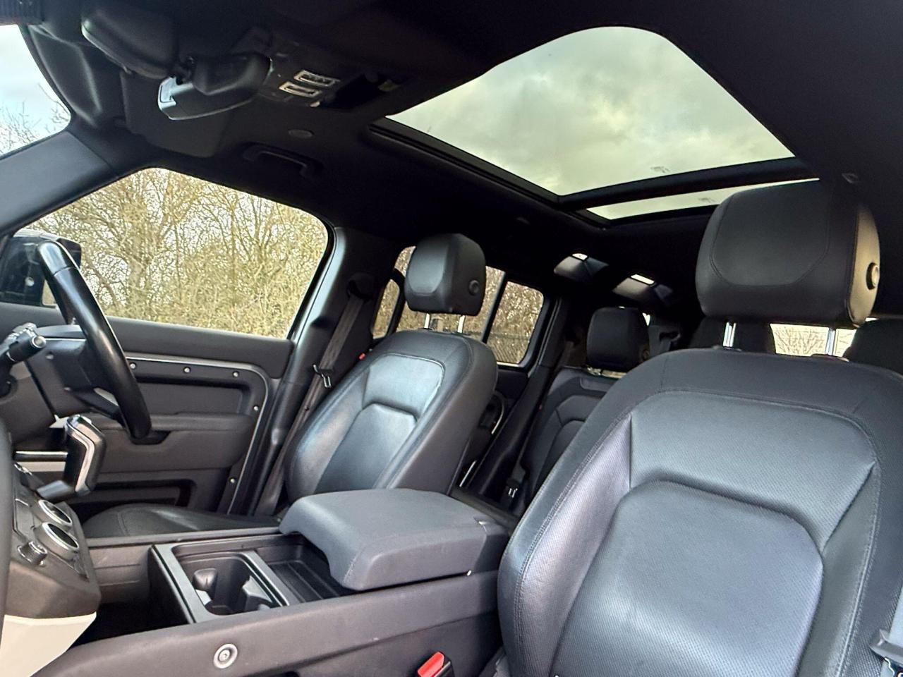 2022 Land Rover 3.0 D250 MHEV X-Dynamic SE Auto 4WD Euro 6 (s/s) 5dr