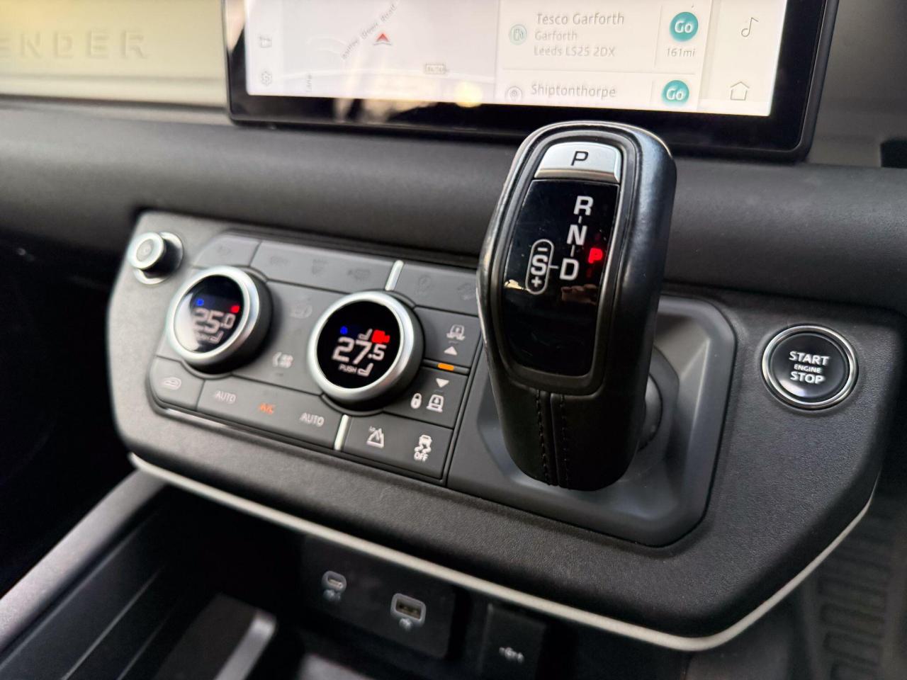 2022 Land Rover 3.0 D250 MHEV X-Dynamic SE Auto 4WD Euro 6 (s/s) 5dr