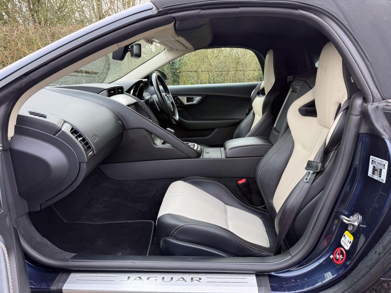 2015 Jaguar 5.0 V8 R Auto AWD Euro 6 (s/s) 2dr