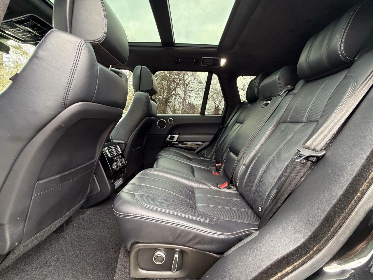 2017 Land Rover 4.4 SD V8 Autobiography SUV 5dr Diesel Auto 4WD Euro 6 (s/s) (339 ps)