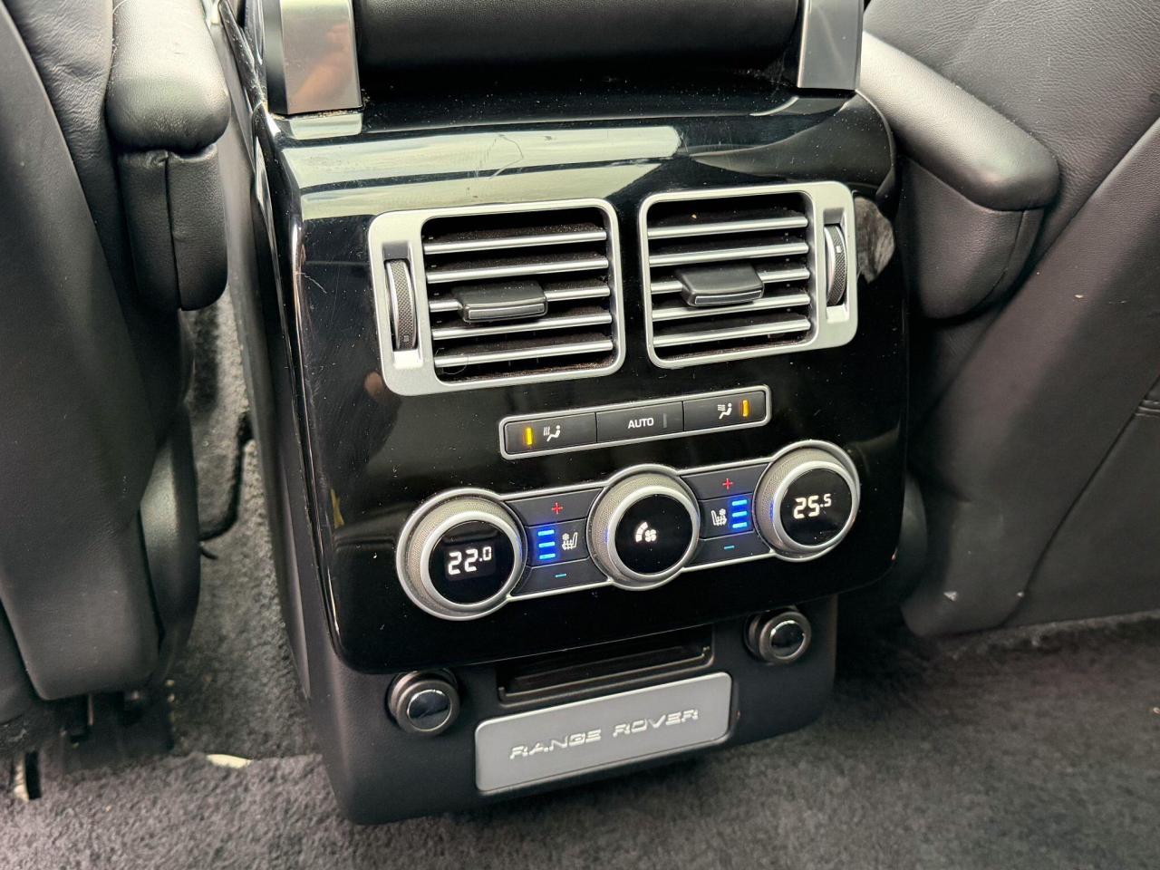 2017 Land Rover 4.4 SD V8 Autobiography SUV 5dr Diesel Auto 4WD Euro 6 (s/s) (339 ps)