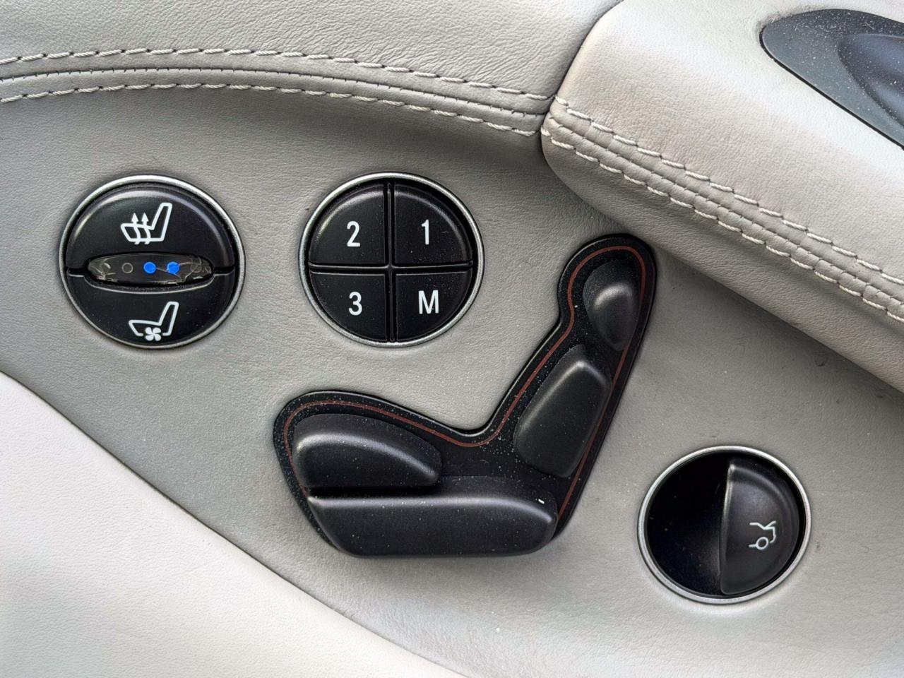 2003 Mercedes - Benz 5.5 SL600 2dr