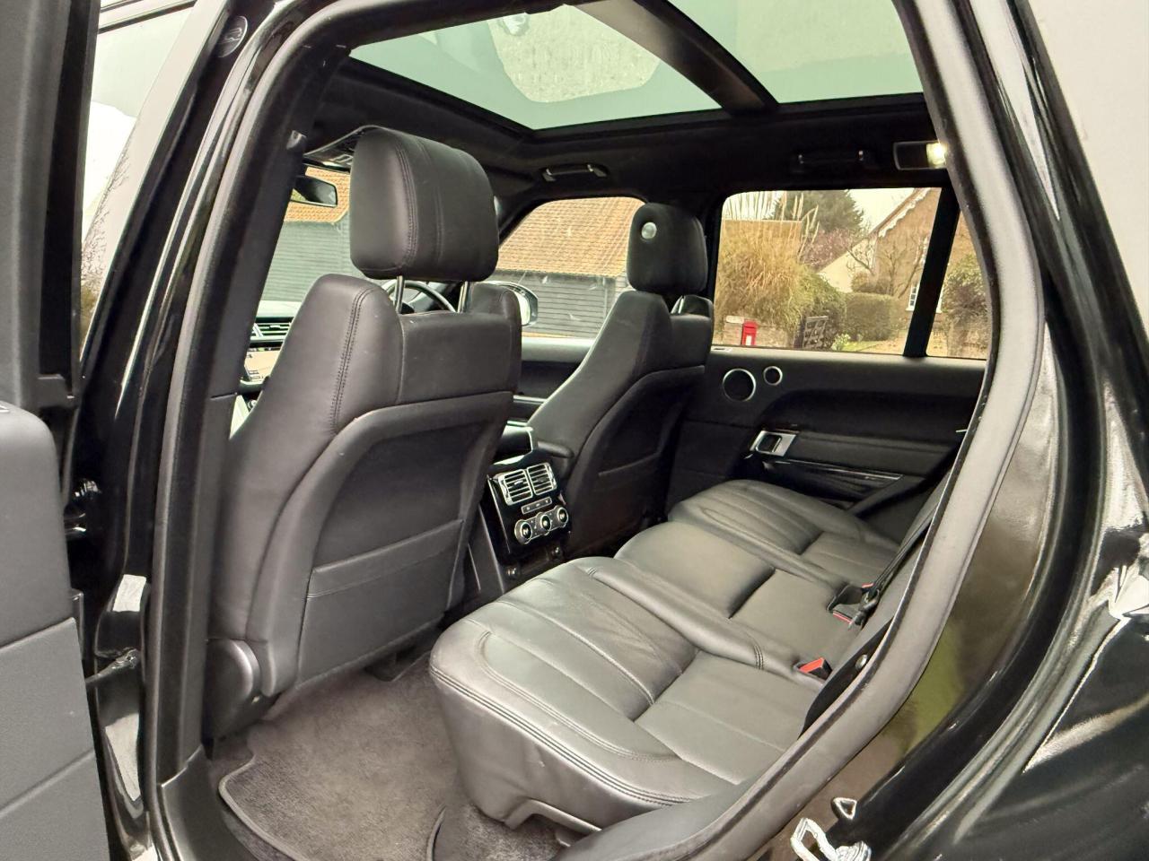 2016 Land Rover 3.0 TD V6 Vogue Auto 4WD Euro 6 (s/s) 5dr