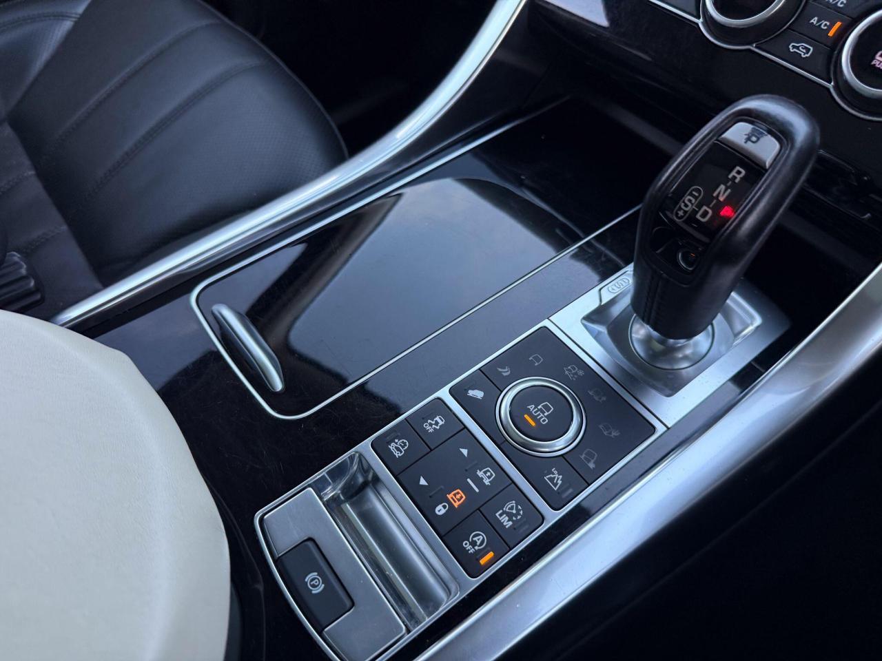 2017 Land Rover 3.0 SD V6 HSE Dynamic Auto 4WD Euro 6 (s/s) 5dr