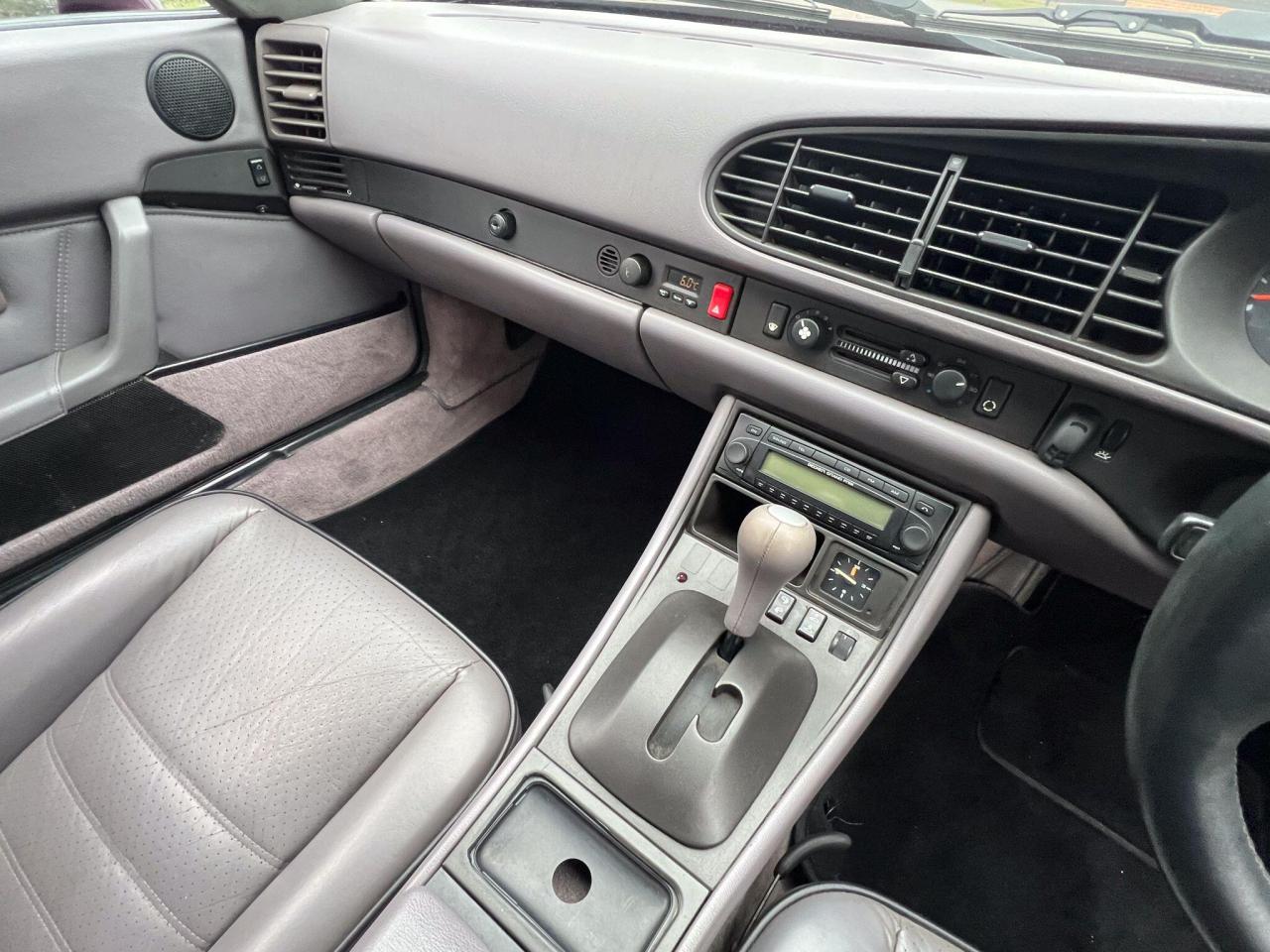 1993 Porsche 3.0 Cabriolet Tiptronic 2dr