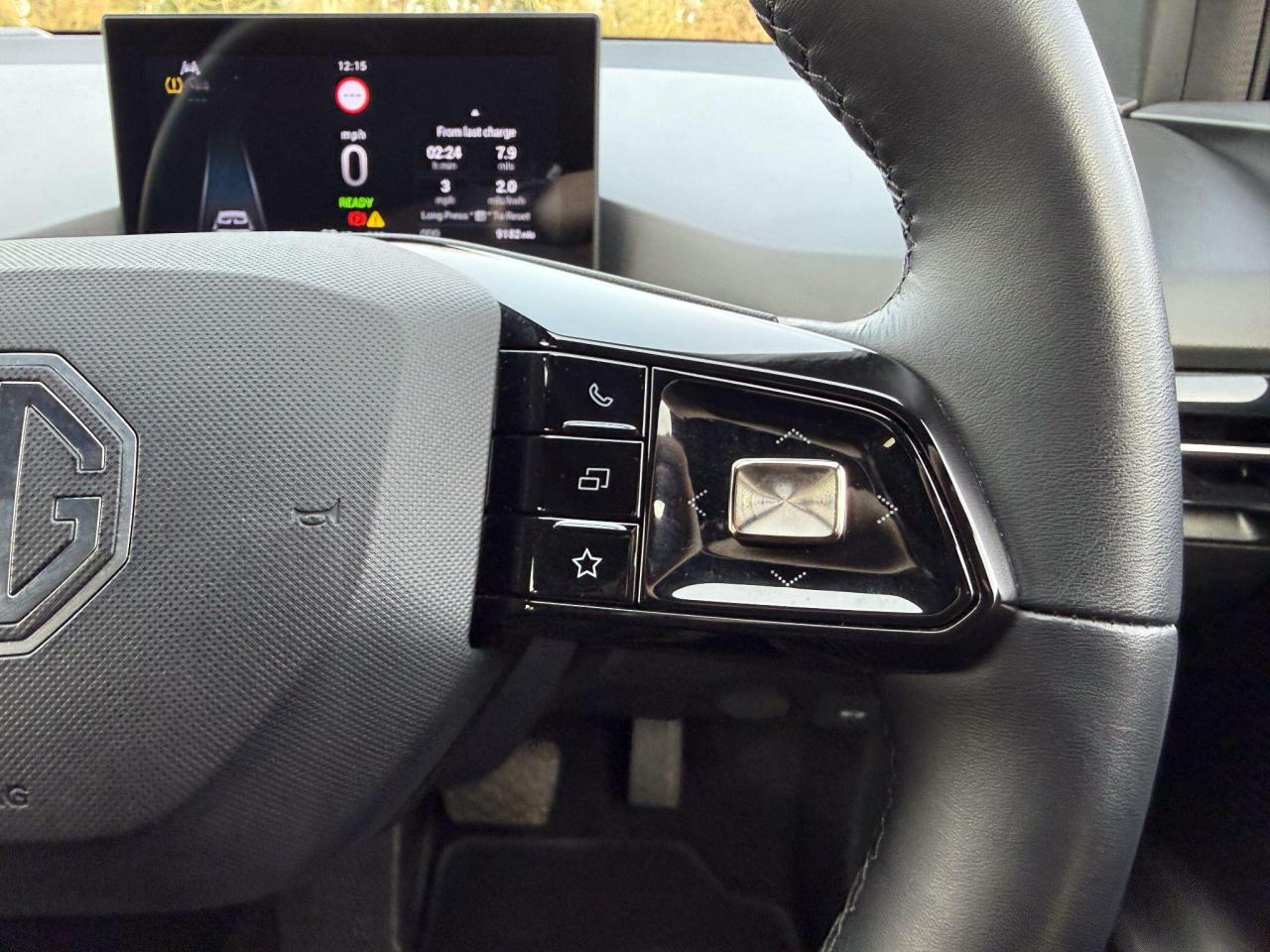 2024 MG 64kWh Trophy Long Range Auto 5dr