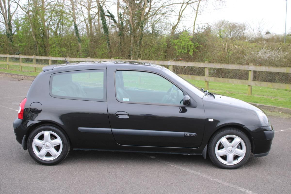2003 Renault CLIO DYNAMIQUE 16V