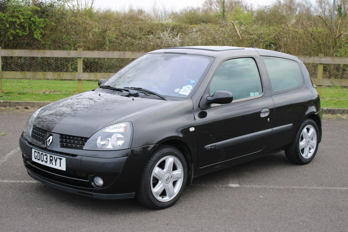 2003 Renault CLIO DYNAMIQUE 16V