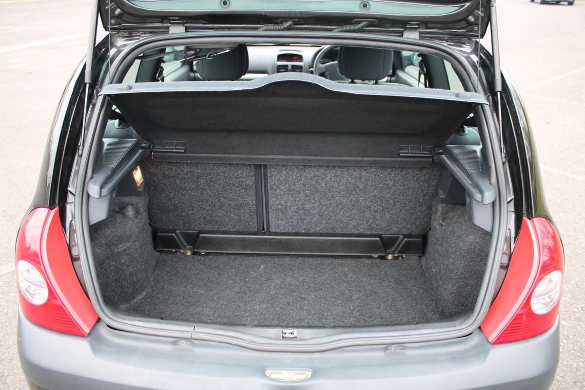 2003 Renault CLIO DYNAMIQUE 16V